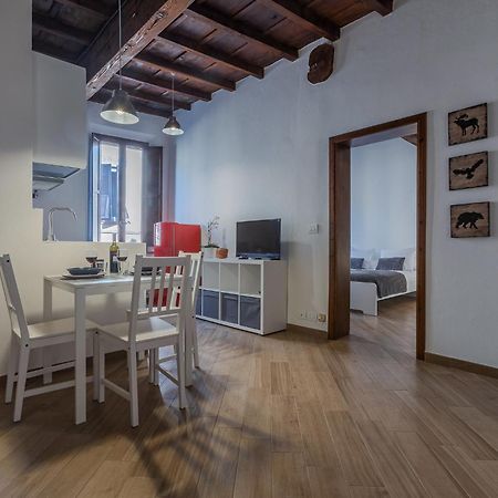 Nel Centro Storico Lovely Apartment Ferrara Exterior photo